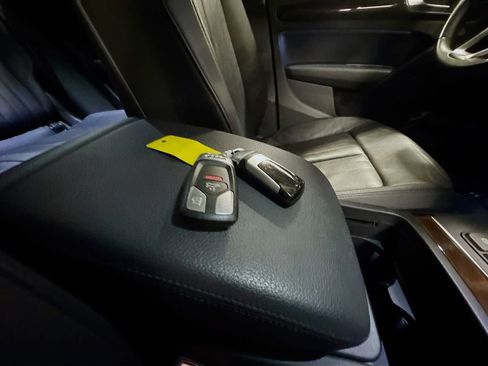 Used 2019 Audi Q5 2.0T Premium w/ Convenience Package image 42