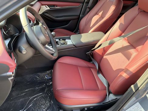 New 2026 MAZDA MAZDA3 2.5 S Hatchback w/ Premium Pkg image 22