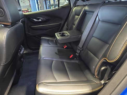 Used 2024 GMC Terrain AT4 w/ Infotainment Package II image 13