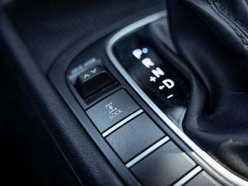 Used 2024 Hyundai Kona SEL image 25