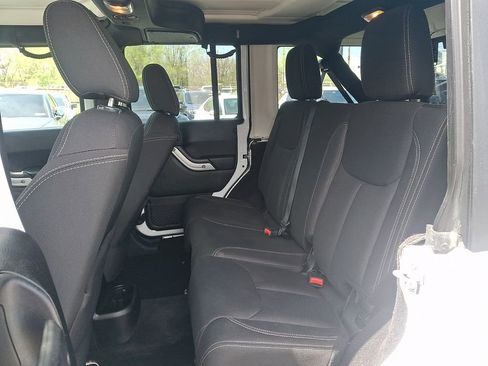 Used 2017 Jeep Wrangler Unlimited Sahara w/ Dual Top Group image 11