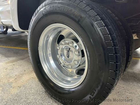 Used 2020 Ford F350 XLT w/ XLT Value Package image 8