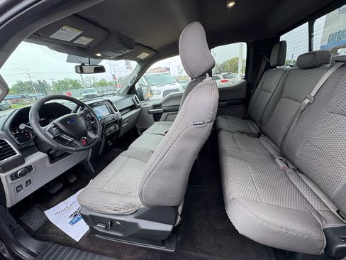 Used 2016 Ford F150 XLT w/ Equipment Group 302A Luxury RWD image 21
