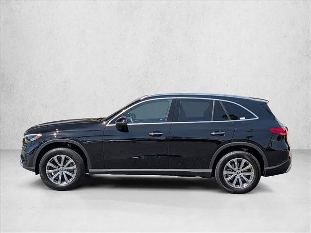 Used 2026 Mercedes-Benz GLC 300 image 9