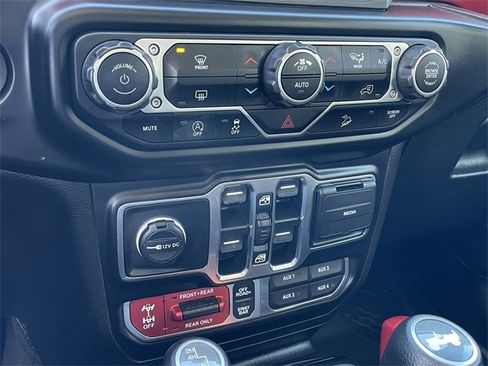 Used 2021 Jeep Wrangler Unlimited Rubicon image 18