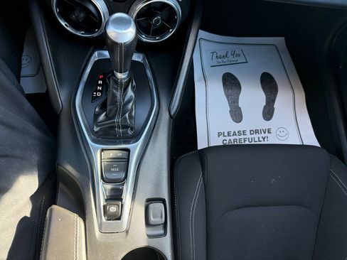 Used 2019 Chevrolet Camaro LT image 21