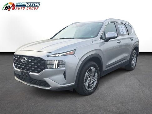 Used 2023 Hyundai Santa Fe SEL image 2