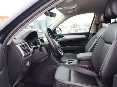 Used 2021 Volkswagen Atlas SE image 5