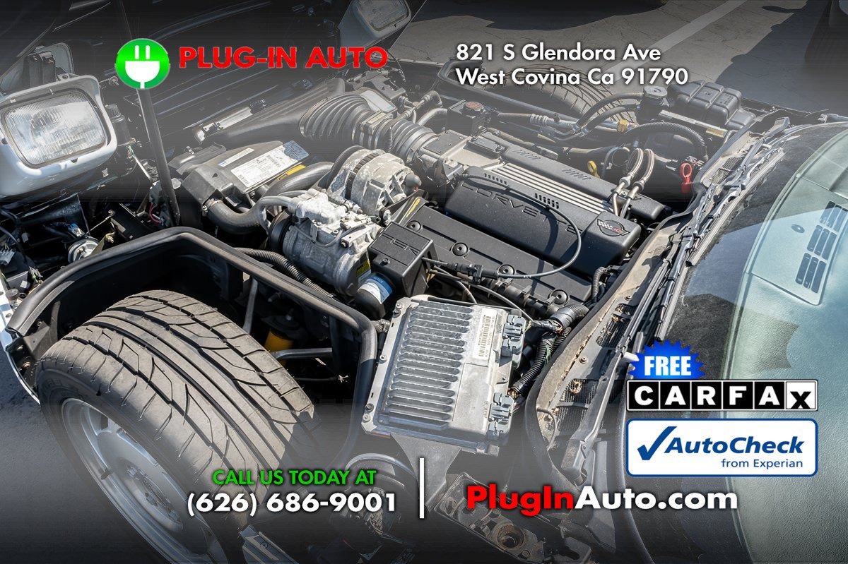 Used 1996 Chevrolet Corvette Coupe RWD image 11