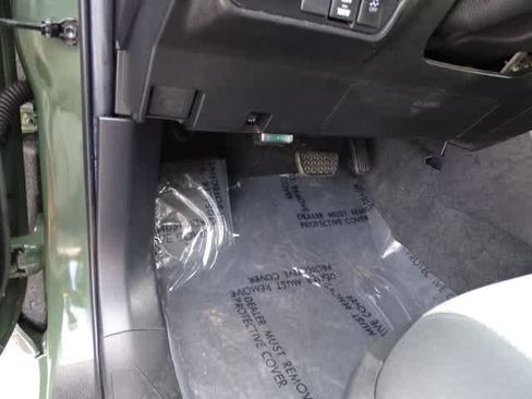 Used 2022 Toyota Tacoma TRD Off-Road w/ Technology Package RWD image 17