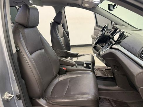 Used 2018 Honda Odyssey Touring image 56