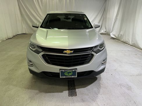Certified 2020 Chevrolet Equinox LT image 3