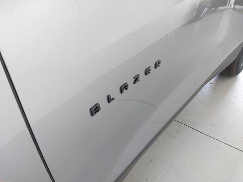 New 2026 Chevrolet Blazer LT w/ Convenience Package FWD image 32