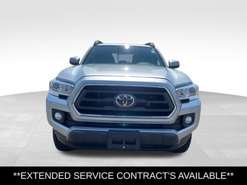 Used 2023 Toyota Tacoma SR5 AWD/4WD image 9