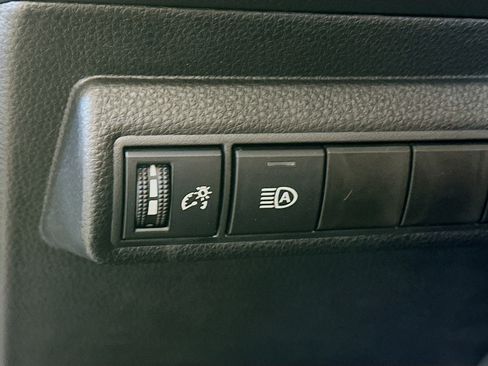 Used 2026 Toyota Corolla SE image 16