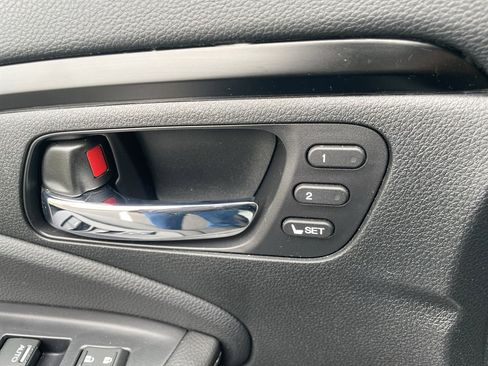 Used 2019 Honda Ridgeline RTL-E image 18