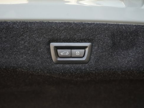 Used 2026 BMW M5 w/ Carbon Package AWD/4WD image 39