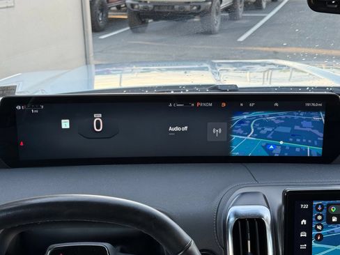 Used 2025 Ford Expedition Platinum AWD/4WD image 32