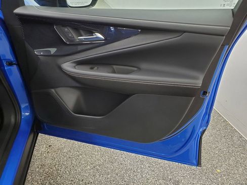 Used 2025 Chevrolet Blazer EV LT image 20