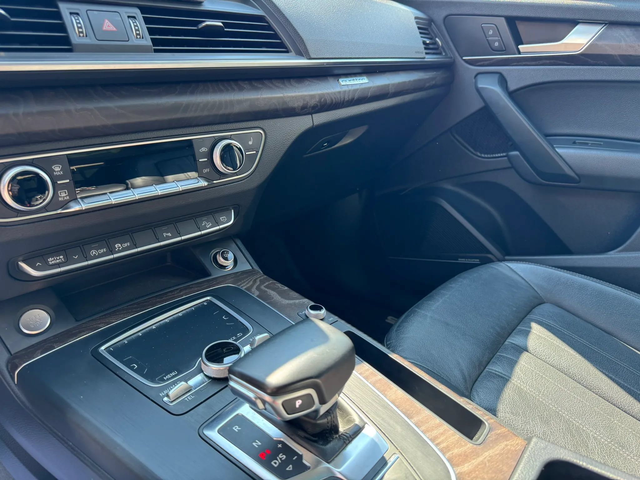 Used 2018 Audi Q5 2.0T Premium Plus AWD/4WD image 24