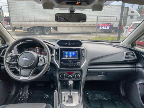 Used 2021 Subaru Crosstrek 2.0i AWD/4WD image 3