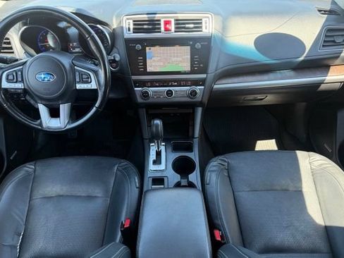 Used 2016 Subaru Outback 2.5i Limited AWD/4WD image 12
