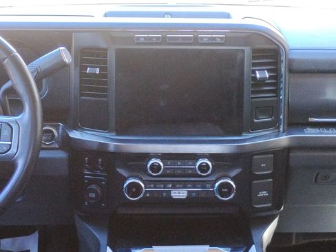 Used 2023 Ford F350 Lariat w/ Black Appearance Package AWD/4WD image 11