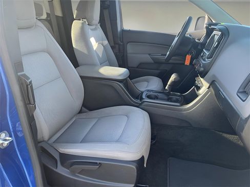 Used 2018 Chevrolet Colorado W/T w/ WT Convenience Package image 13