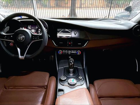 Used 2018 Alfa Romeo Giulia Ti Sport w/ Quick Order Package 22U Sport image 15