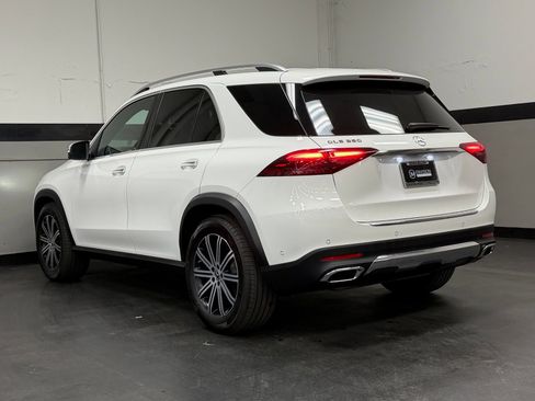 Certified 2025 Mercedes-Benz GLE 350 4MATIC image 10