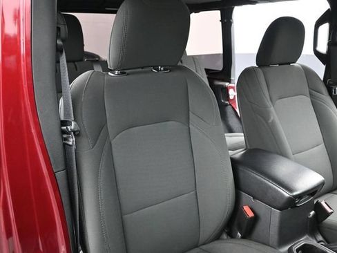 Used 2021 Jeep Wrangler Unlimited Sport AWD/4WD image 23