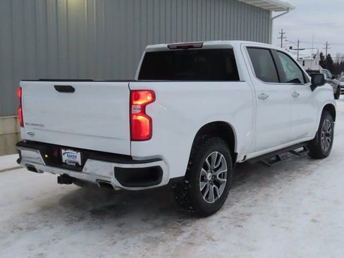 Used 2023 Chevrolet Silverado 1500 LTZ w/ Technology Package image 3