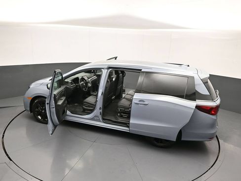 Used 2024 Honda Odyssey Sport image 47