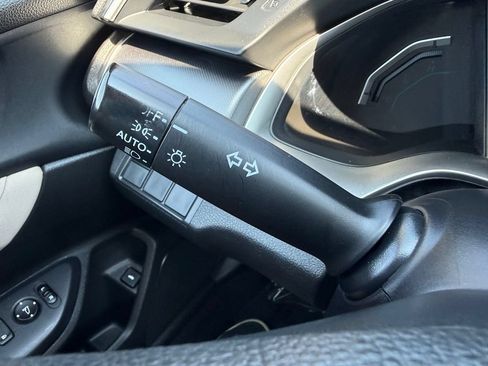 Used 2017 Honda Civic EX image 21