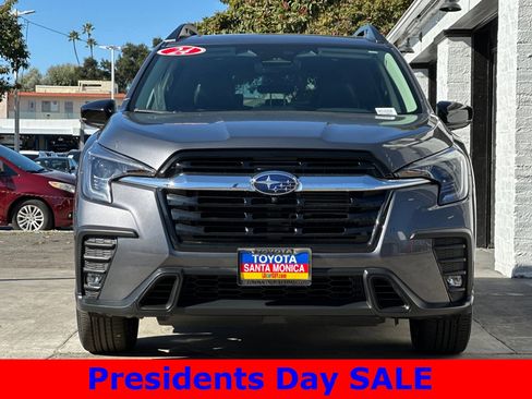 Used 2024 Subaru Ascent Limited w/ Technology Package image 9