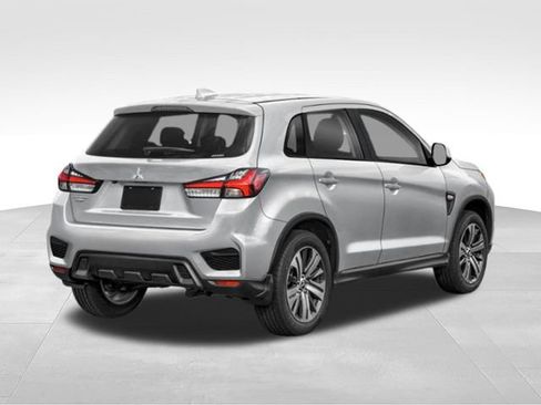 Used 2025 Mitsubishi Outlander Sport ES AWD/4WD image 2