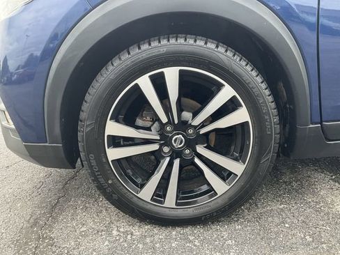 Used 2020 Nissan Kicks SR FWD image 8