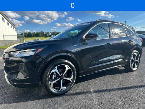 Used 2023 Ford Escape ST-Line Select w/ Tech Pack #2 AWD/4WD image 17