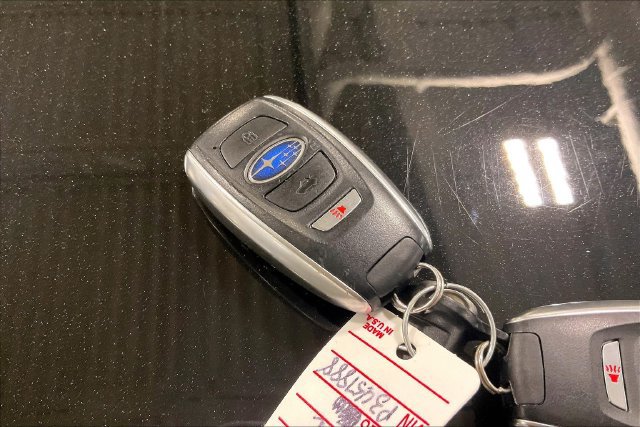 Used 2023 Subaru Ascent Limited AWD/4WD image 11