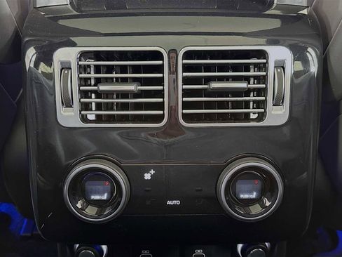 Used 2022 Land Rover Range Rover P525 Westminster Edition image 25