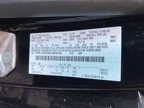 Used 2019 Ford Escape SE AWD/4WD image 34
