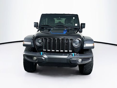 Used 2023 Jeep Wrangler Unlimited Rubicon 4xe image 2