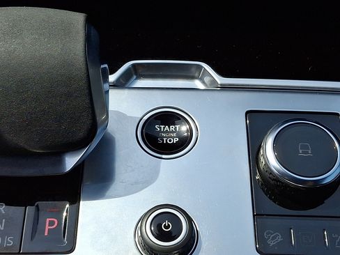 Used 2023 Land Rover Range Rover SE AWD/4WD image 25