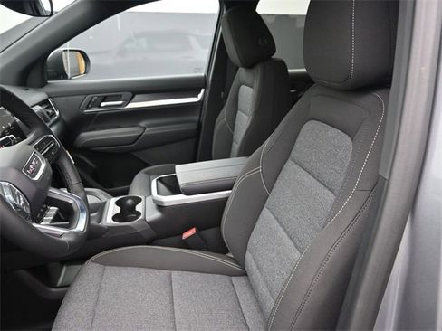 New 2026 GMC Terrain Elevation image 8