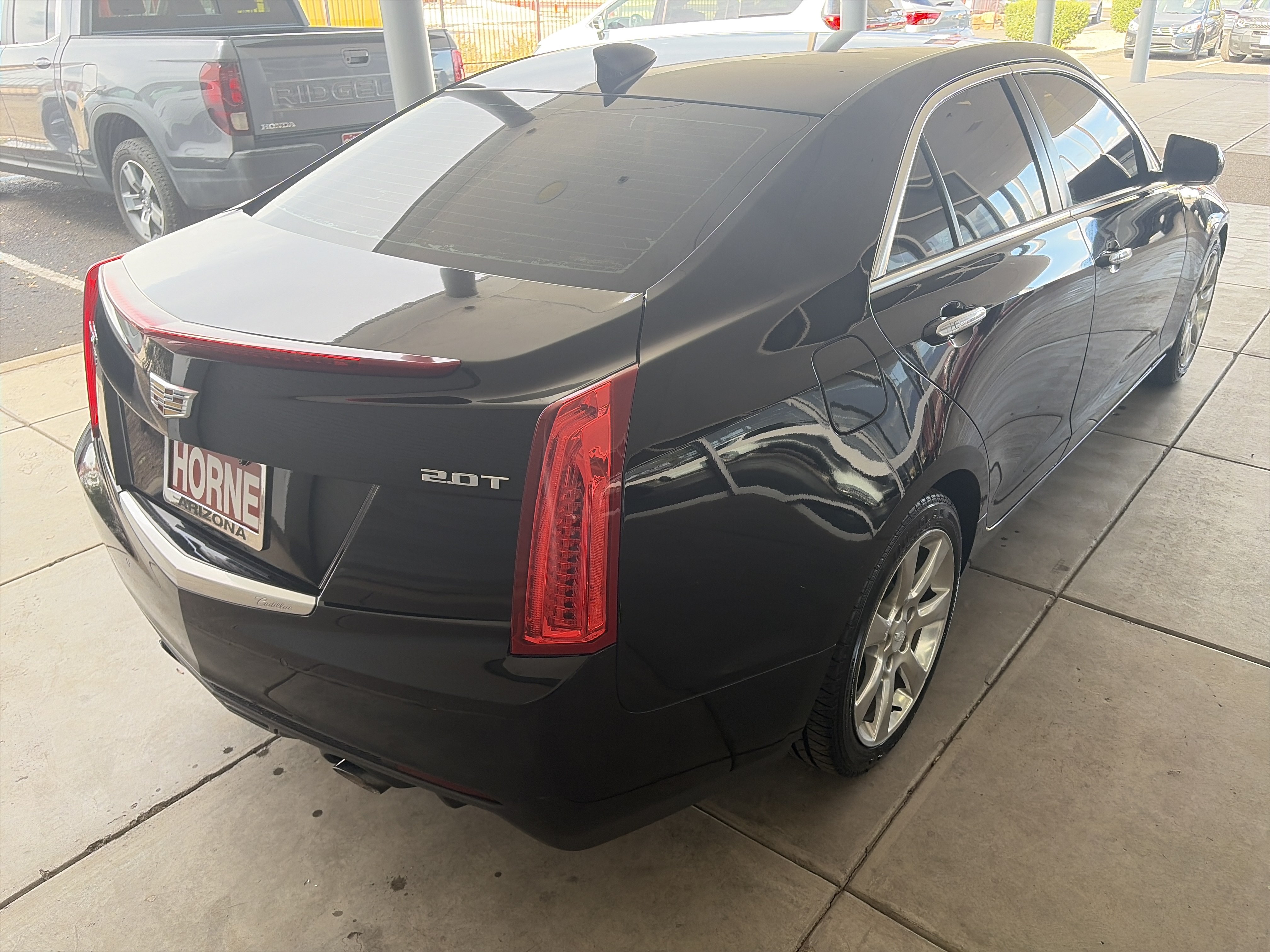 Used 2016 Cadillac ATS Luxury RWD image 4