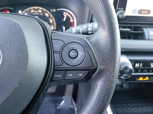 Used 2024 Toyota RAV4 XLE image 17