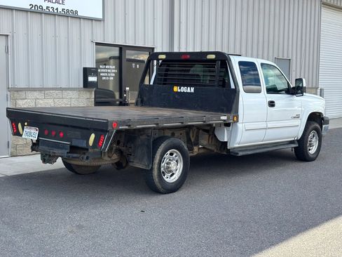 Used 2003 Chevrolet Silverado 2500 LS RWD image 3