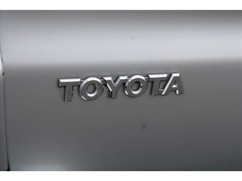 Used 2005 Toyota 4Runner Sport AWD/4WD image 30