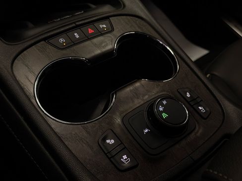 Used 2023 GMC Acadia Denali w/ Denali Technology Package FWD image 52