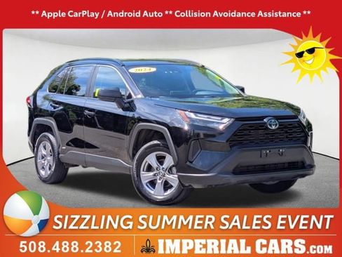 Used 2024 Toyota RAV4 LE AWD/4WD image 1